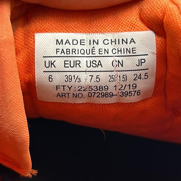 Arc’teryx Norvan LD 2 With Vibram Soles Running Women's sz 7.5 - Picture 6 of 8